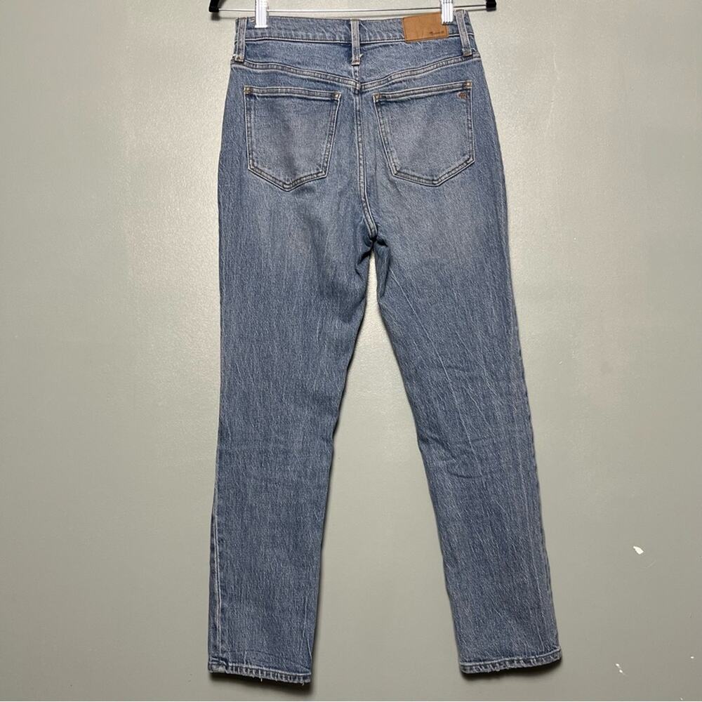 Madewell High-Rise Straight Leg Jeans in Medium Blue Wash - Picture 4 of 9